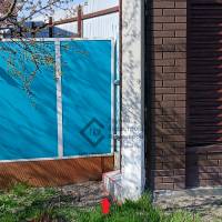 Сосед залил подпорную стену